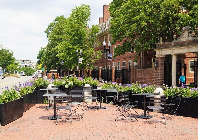 Patios in Bloom; Al Fresco Dining in Harvard Square Harvard Square