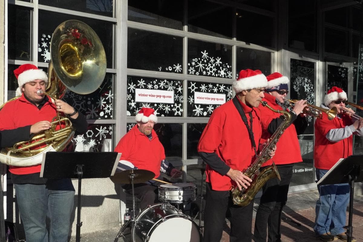 Santa Claus Jazz Band - Harvard Square