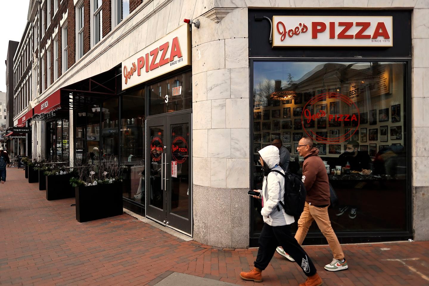 Joe’s Pizza in Harvard Square.